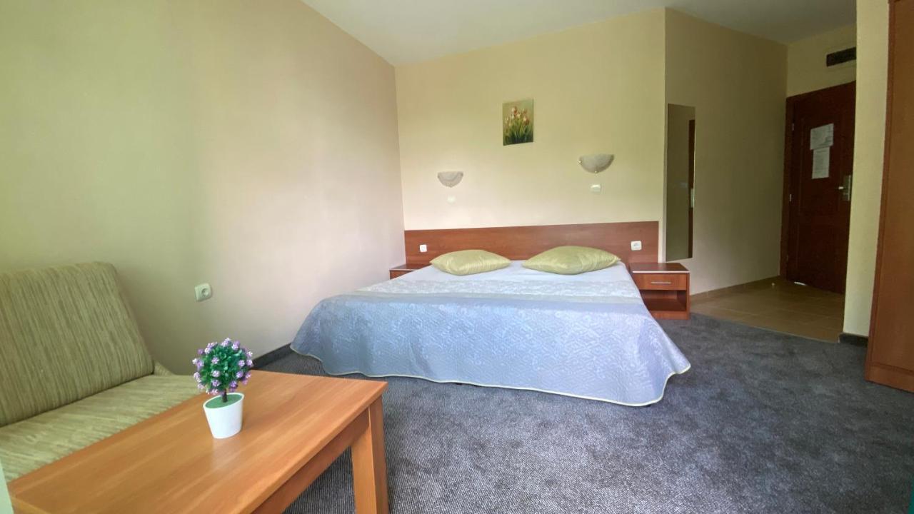 Hotel L&B- Free Parking Sluneční pobřeží Exteriér fotografie
